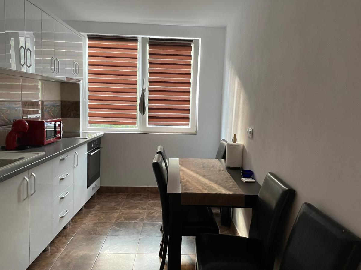 Apartament 4 Camere Orsova Orşova Exterior foto